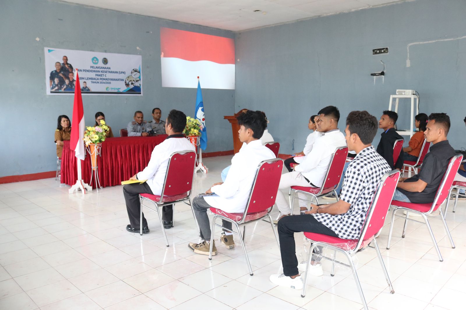 Tingkatkan Kualitas Pendidikan, Lapas Saumlaki Lakukan Ujian Pendidikan Kesetaraan Paket C kepada Warga Binaan