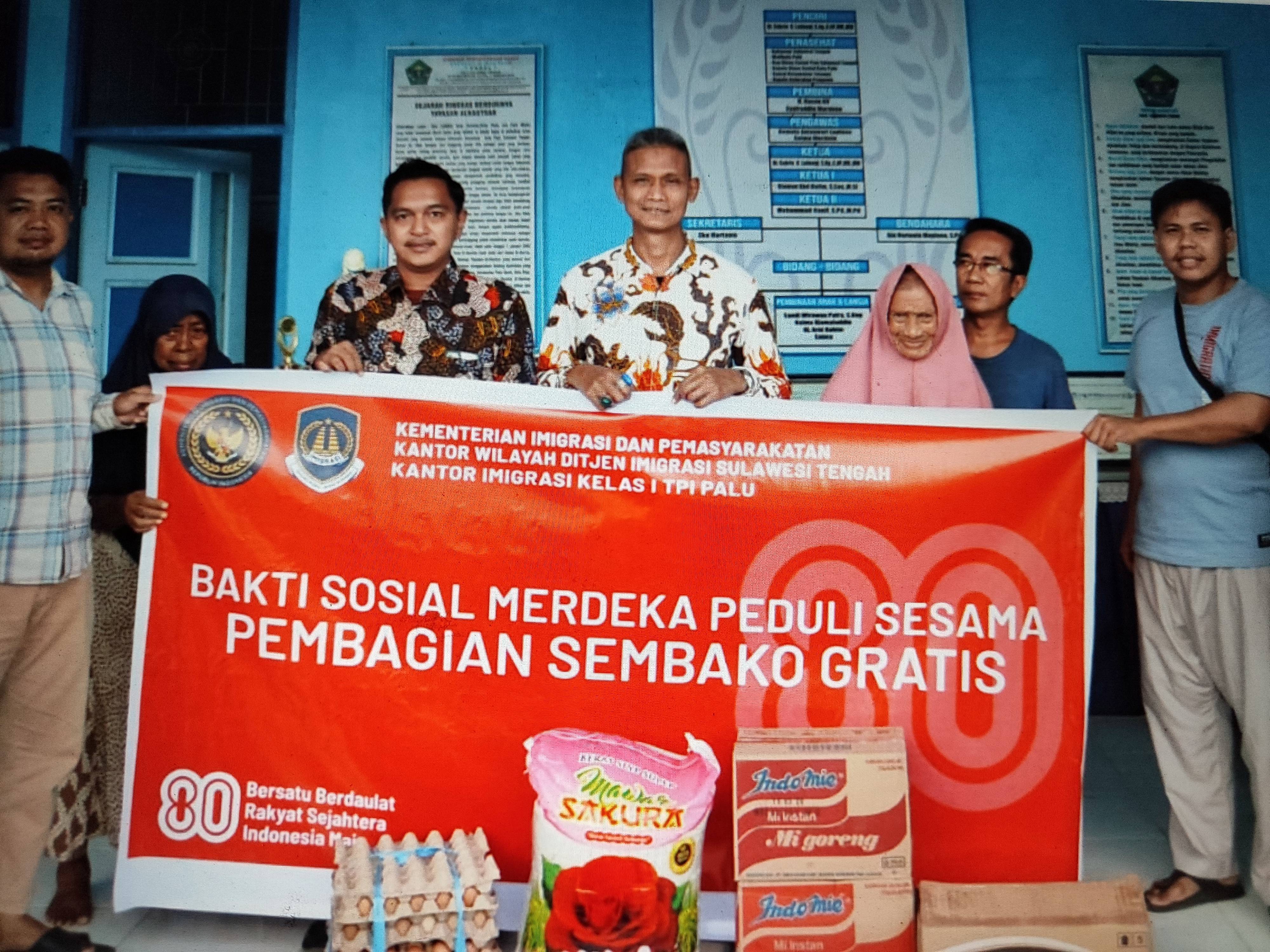 Imigrasi Palu Gelar Bakti Sosial di Panti Jompo Yayasan Al-Kautsar