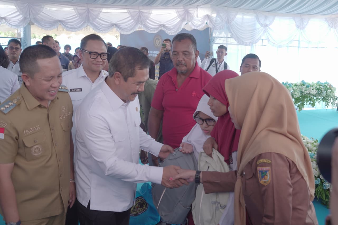 Peletakan Batu Pertama Kantor Imigrasi Morowali, Menteri Agus Tegaskan Komitmen Peningkatan Kualitas Pelayanan