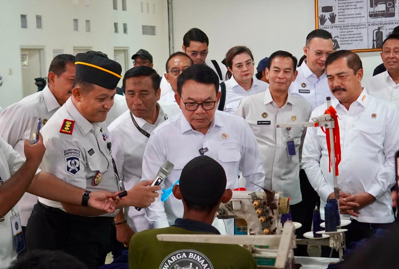 Tuai Apresiasi Kepala KSP, BLK Konveksi Nusakambangan Sukses Bekali Warga Binaan dengan Keterampilan Menjahit