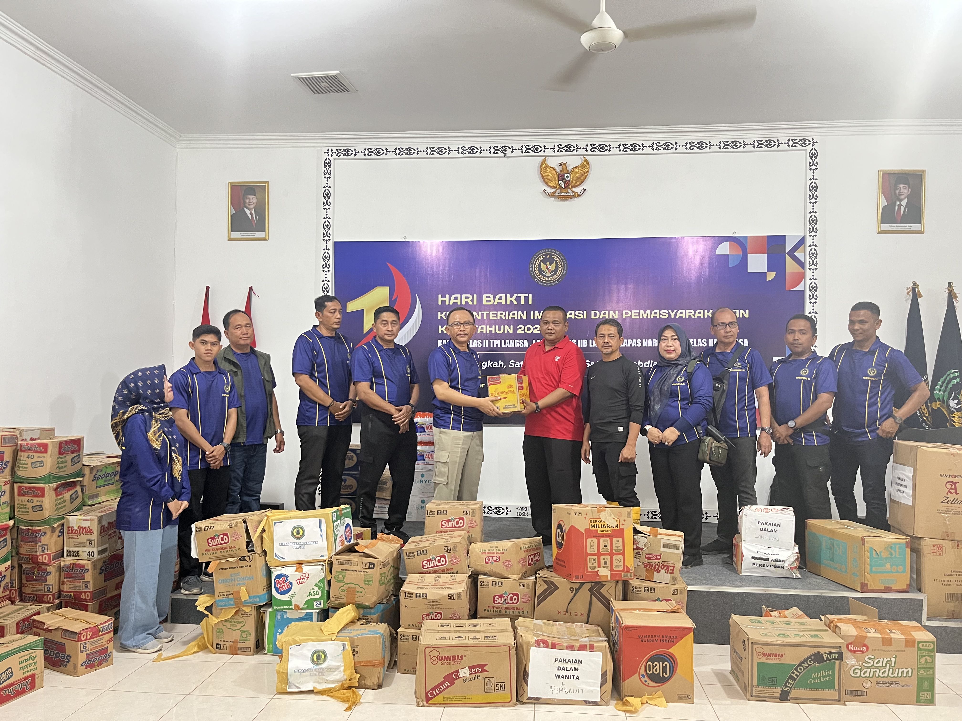 bantuan_aceh_-_2.jpeg