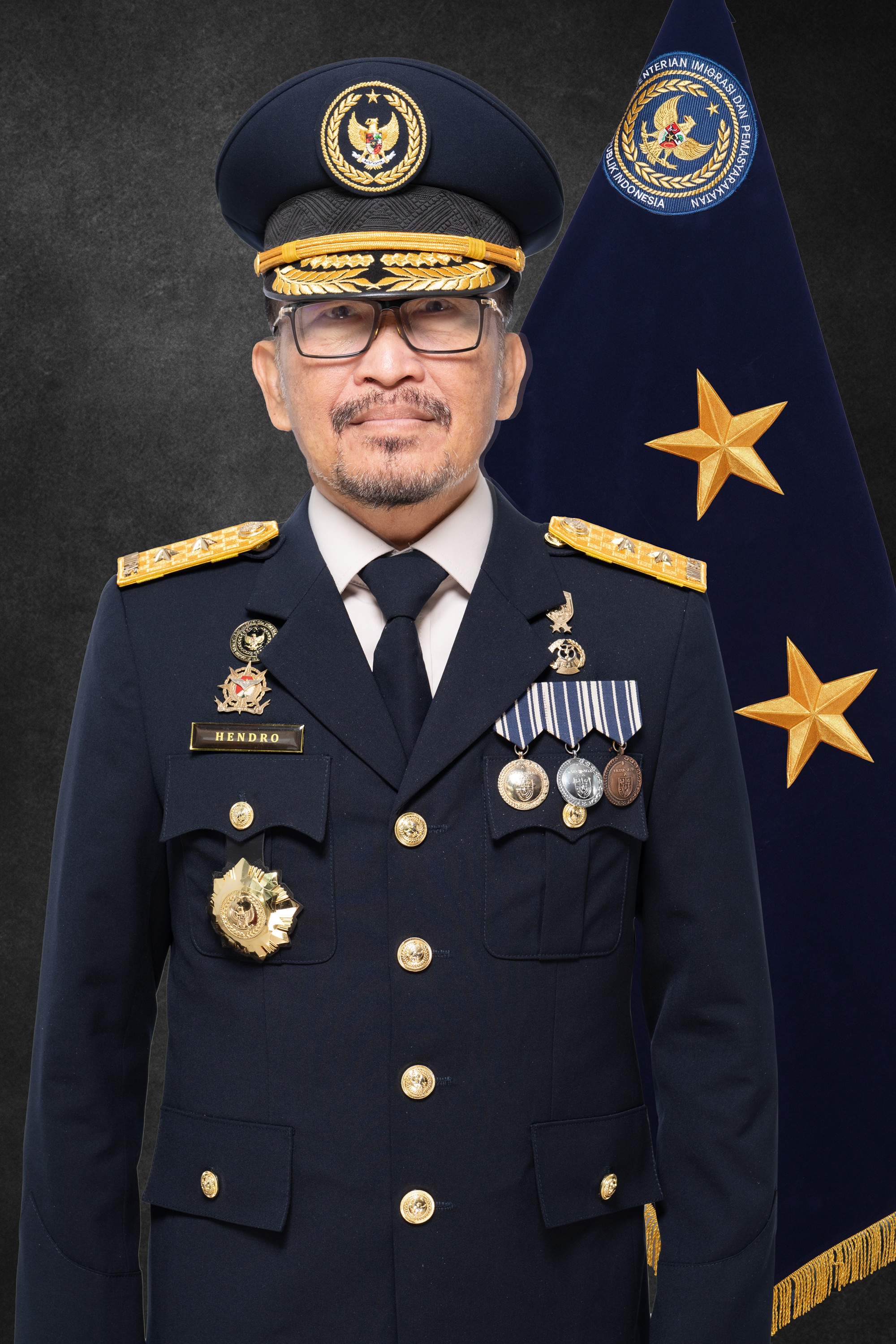 Elly Yuzar