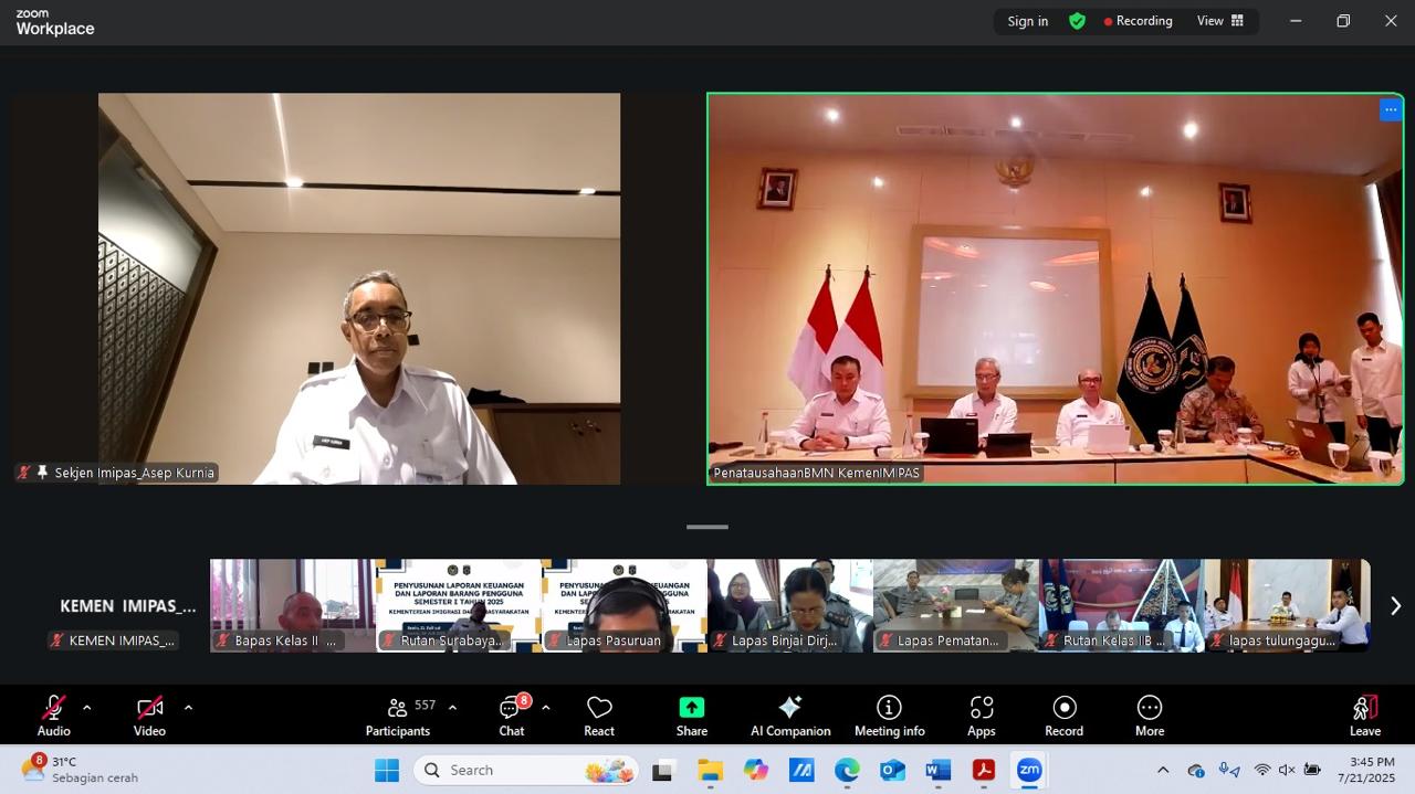 sekjen_buka_rapat_anggaran_1.jpeg